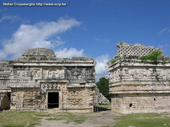 Chitzen Itza - Nonnenklooster Het nonnenklooster is gelegen in het oudere Maya-gedeelte van de stad  Stefan Cruysberghs